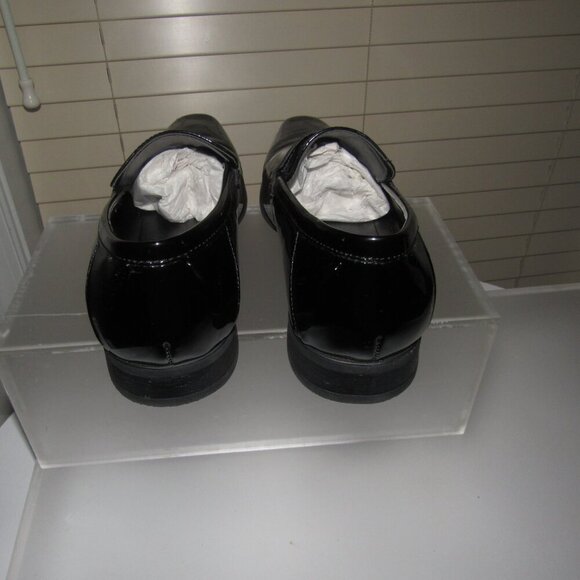 Calvin Klein Bernard Black Patent Loafers | Formal Slip-On Dress Shoes Size 9M main image 8